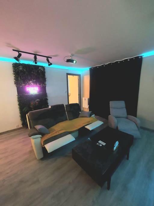 Cinema A Domicile Lägenhet Morlaix Exteriör bild